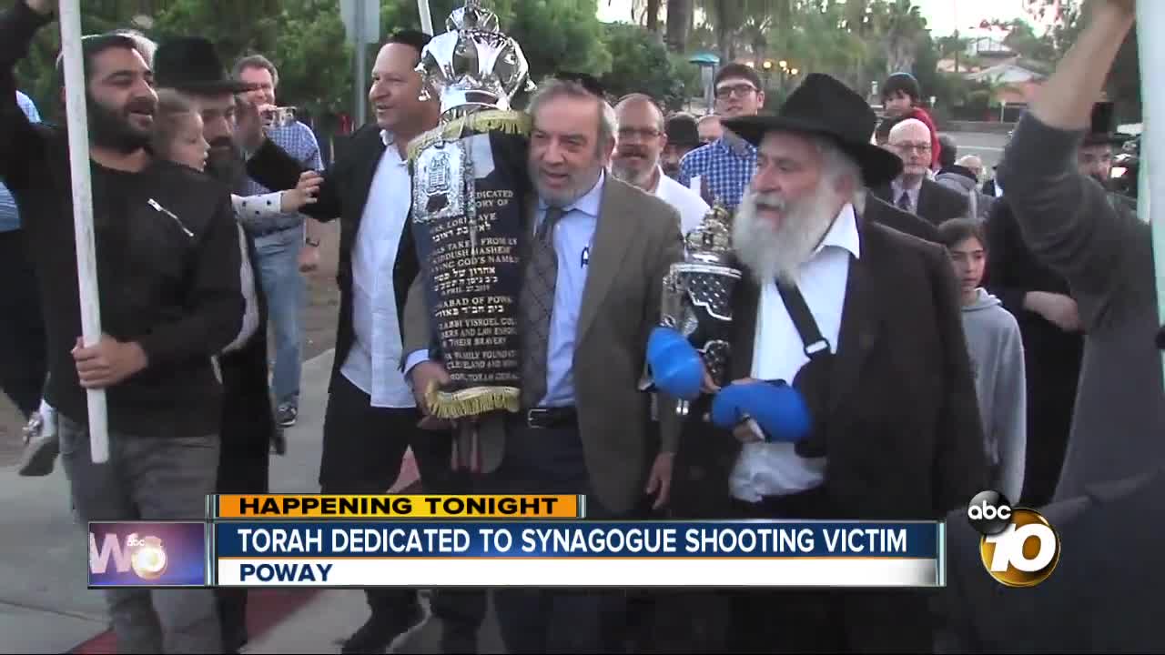 Torah dedicated to synagogue shooting victim