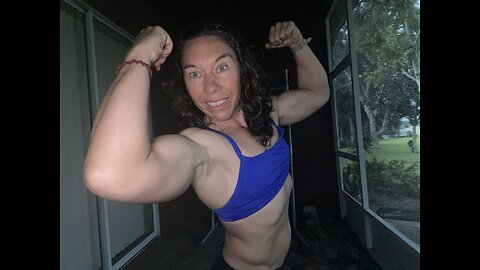Muscle Woman Does Tabata Pull-Ups to Scare Away Hurricane Milton