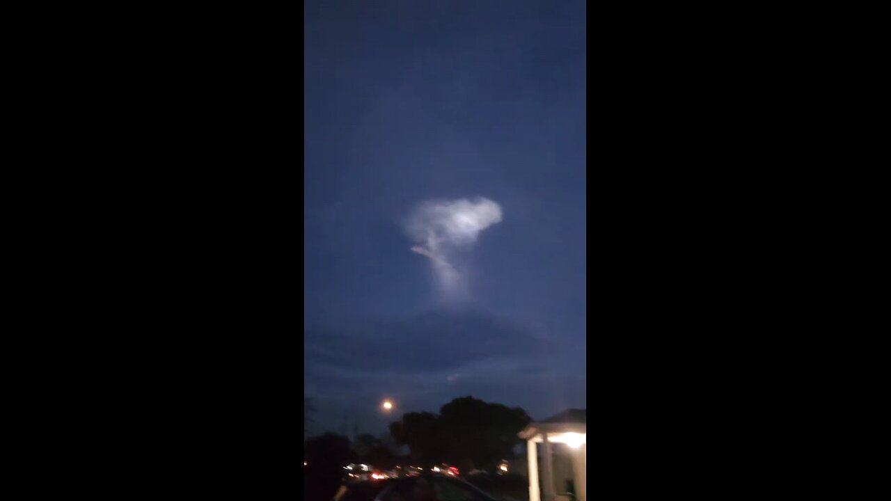 what is that in the sky?
