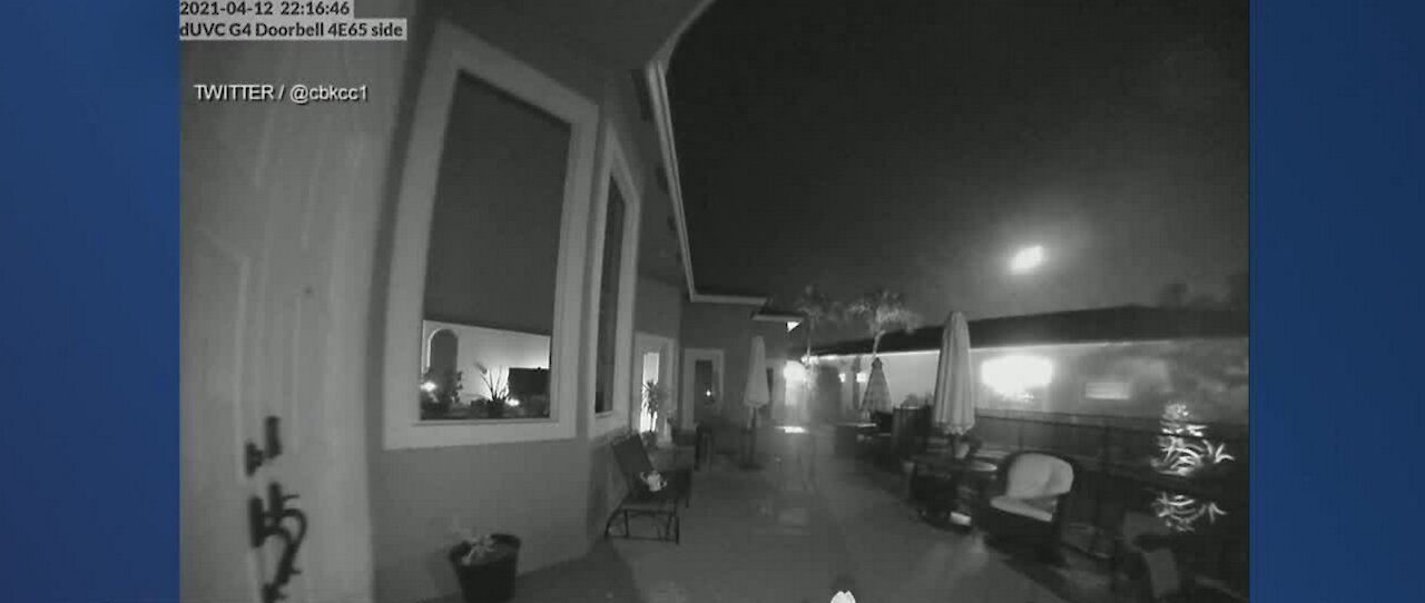 Video shows meteor lighting up Florida sky