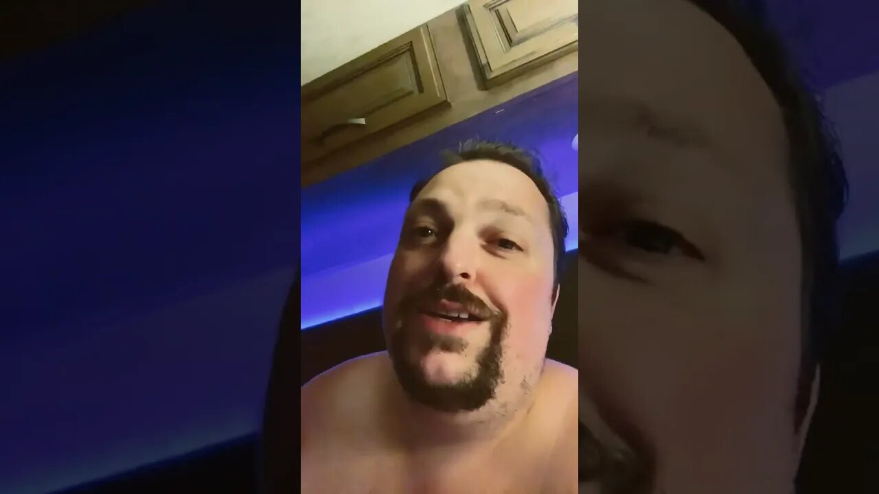 Stephen Graham￼ His Advice Is Do Shorts!