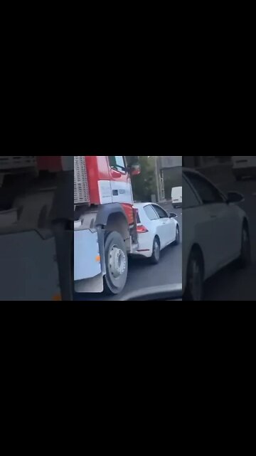 Idiot in truck #fenderbender #shorts