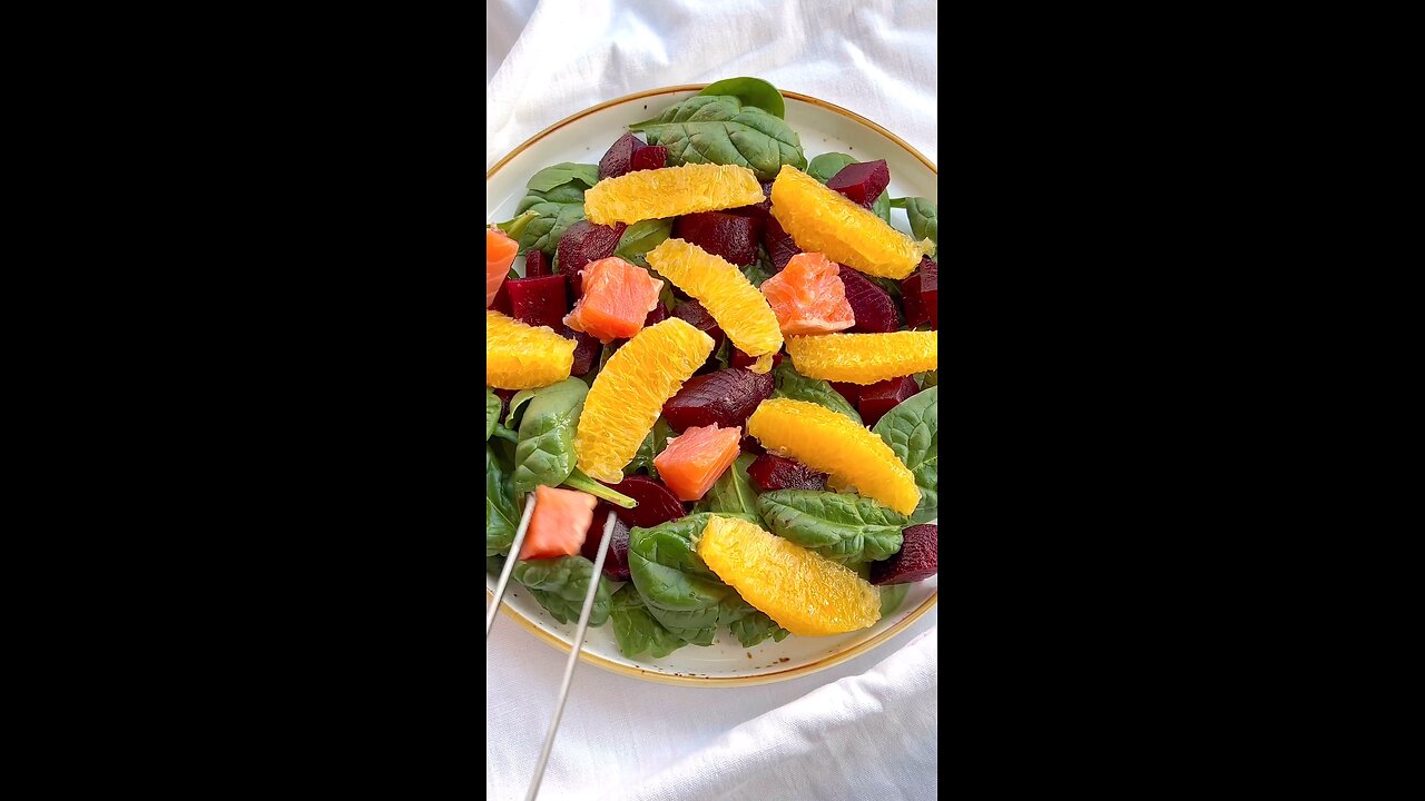 Salad with Beets, Salmon, and Brynza! 🥗