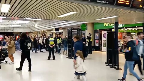 The future for train stations? People cattle through metal detectors