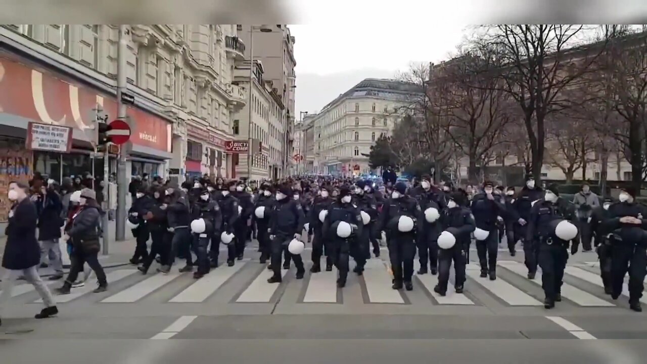 Austrian Police join Anti-Lockdown Protest in solidarity Jan 31, 2021