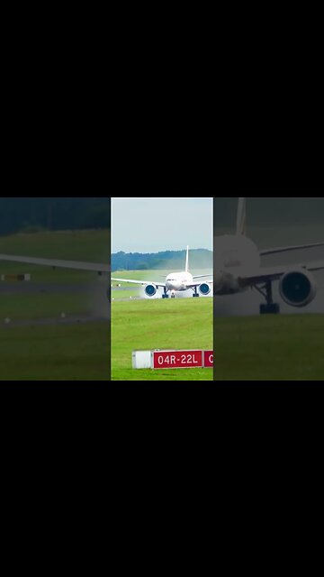 Boeing 777 power on wet runway
