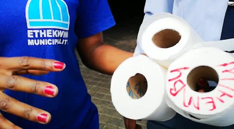 SOUTH AFRICA - Durban - Municipality's toilet rolls confiscated (Videos) (FL7)