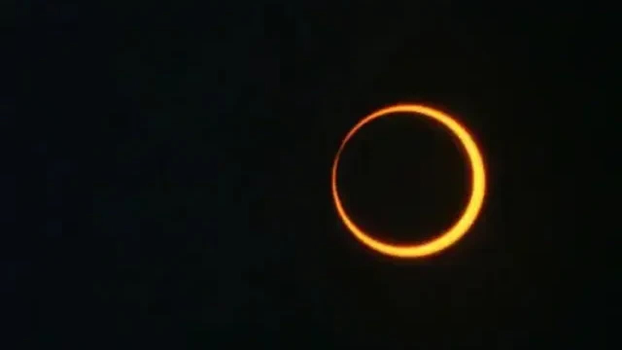 NASA to fire rockets at eclipse