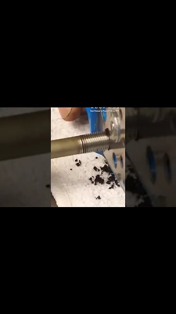 This tool easily cleans dirty threads