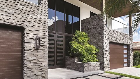 Facade finishing with facing stone