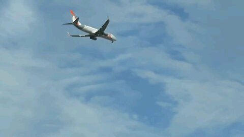 Boeing 737-800 PR-GGU vindo do Rio de Janeiro antes de pousar em Fortaleza