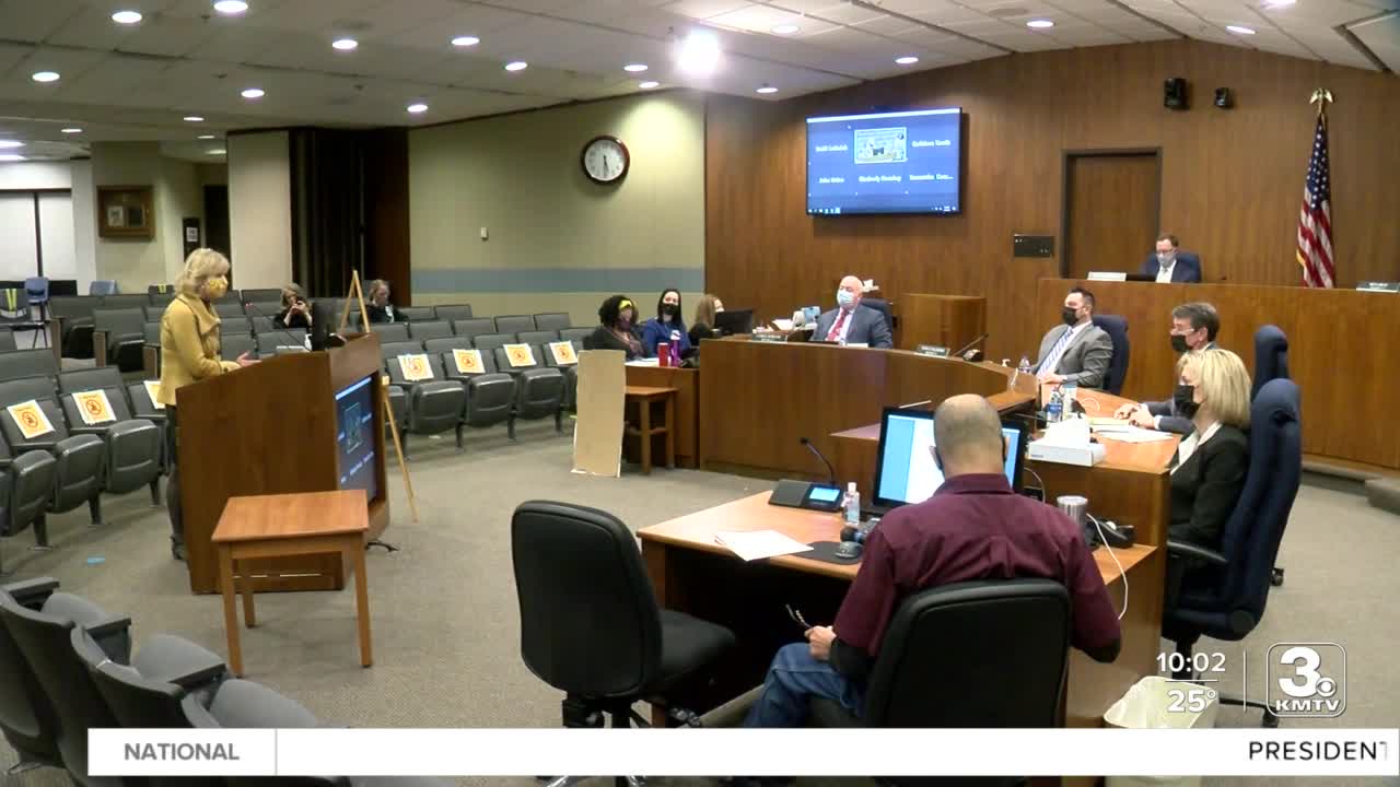 Omaha City Council considers extending mask mandate