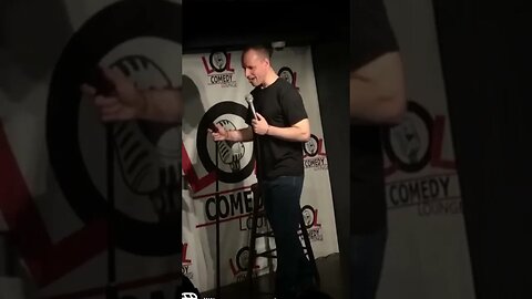 Dating women #comedy #comedian #funny #standupcomedy #joke #viral #comedian