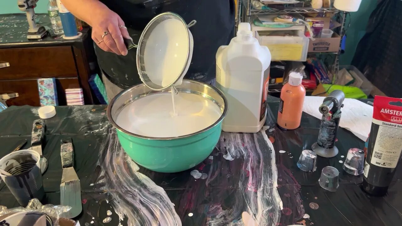 How I Decant and strain my Flotrol and why it’s important #fluidart