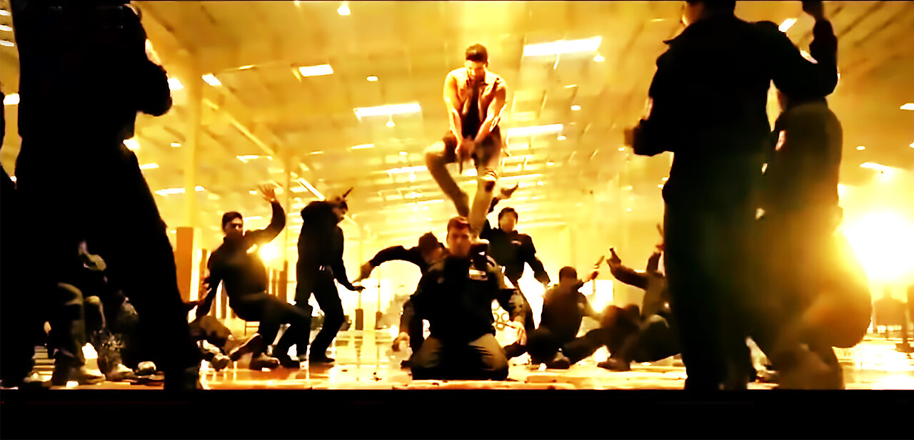 The action scene of such a dangerous south movie | Allu Arjun's Fight