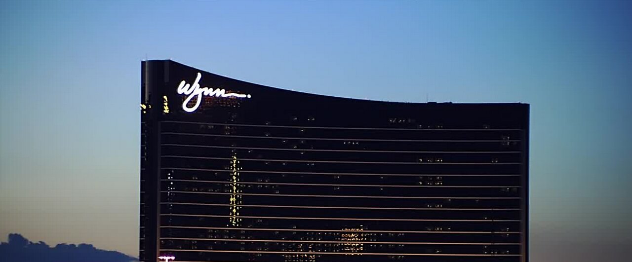 Casinos limit smoking at table games