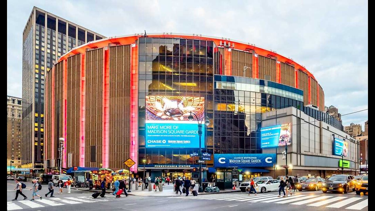 Jewish People Attend Trump 'Nazi' Rally at Madison Square Garden. Didn't They Get the Memo