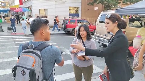 The NY-10 Benine Hamdan @najimbenine Canvassing Voter Outreach in Sunset Park 5th Avenue 8/27/2022