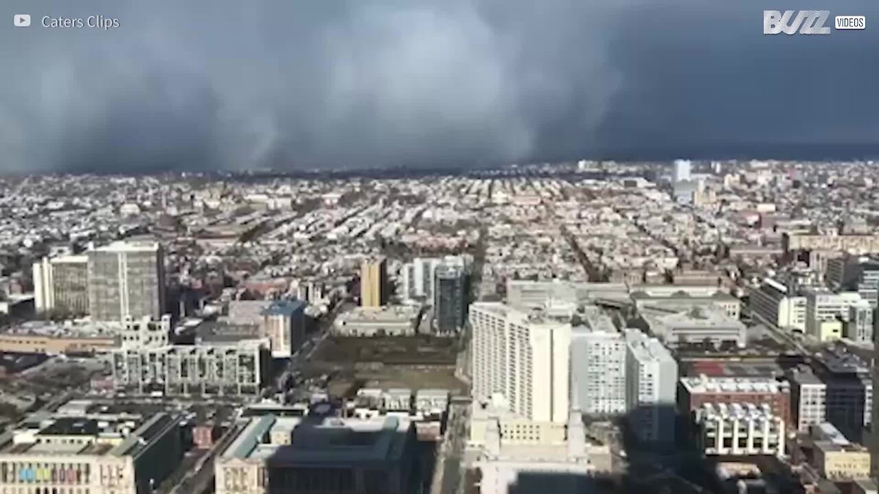 Time-lapse filma Filadélfia a ser invadida por tempestade de neve