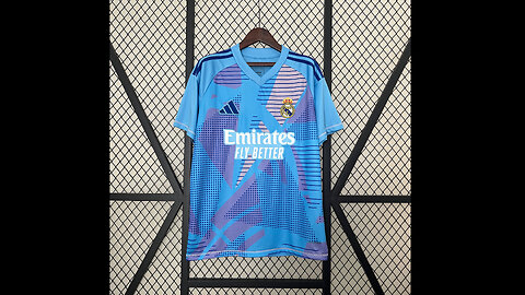 👉🏻⚽️ 2024/24 Real Madrid Adult Goalkeeper Kit
