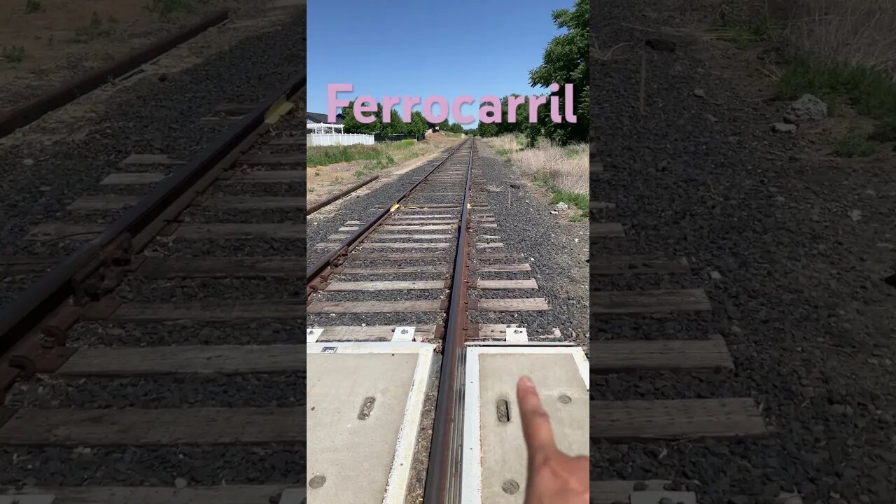 Word of the day #ferrocarril #traintracks. #spanish #transportation