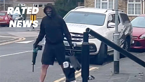 Man Films ULEZ Camera Being Sawed Down in Broad Daylight
