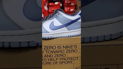 🚨Nike Dunk Low “Blue Iridescent” (Gs) Check Your Local Hibbett 🚨 #shorts #nikedunk