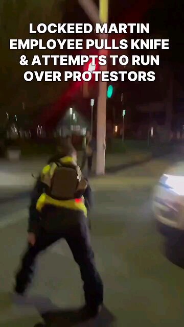 California Palenstine protestors stop driver & block vehicle in tense standoff.