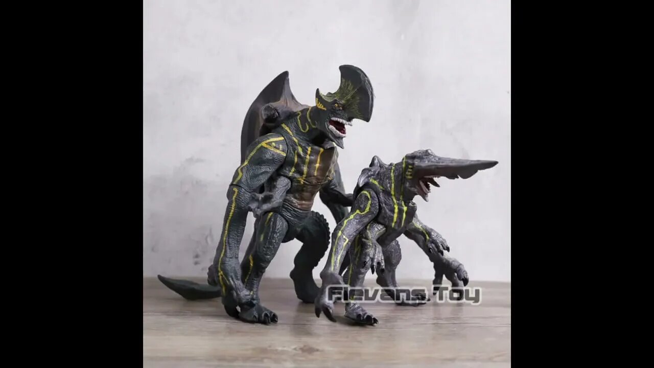 Kaiju Knife Head Figure Pacific Rim