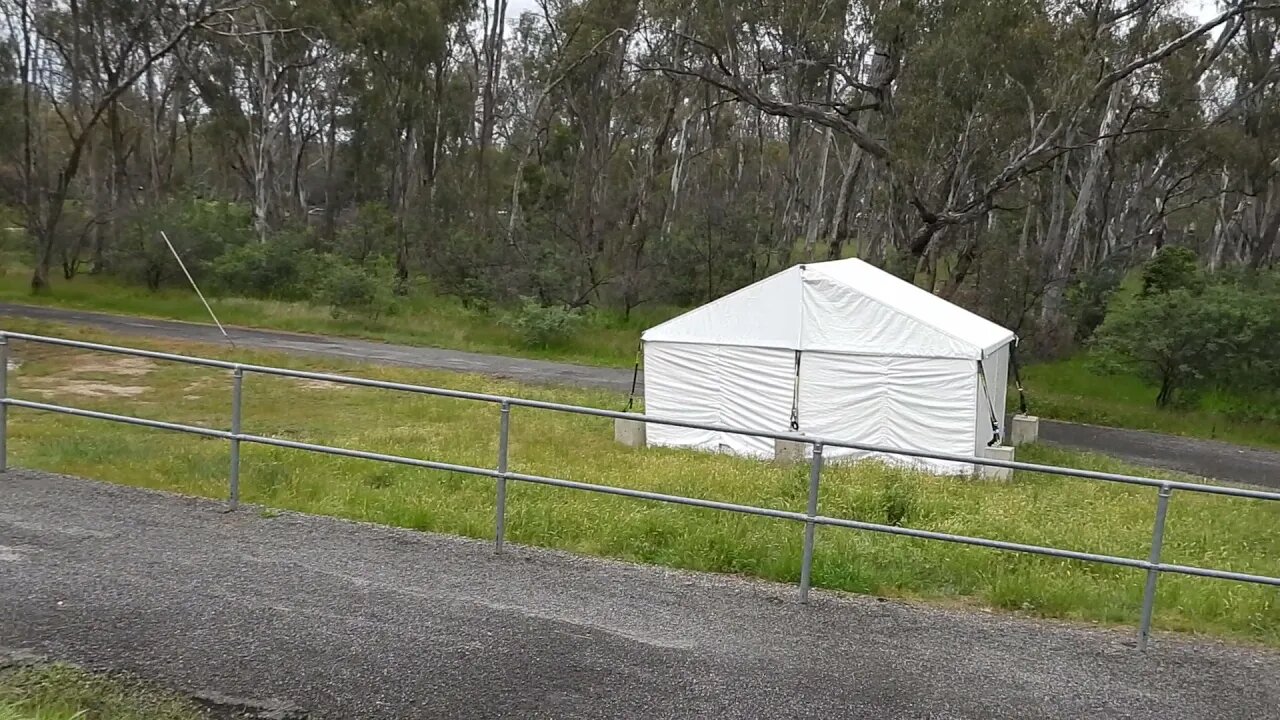 VIC NSW Border Cobram, Victoria Australia 1515hrs - 29/9/21