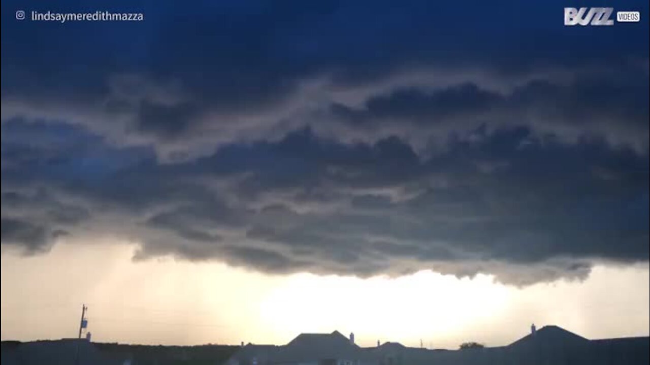 Morador filma em time-lapse formação de nuvens Asperitas