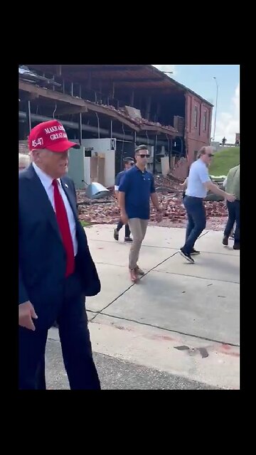 No other politician in America is this loved