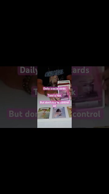 Take a risk #dailyoracle #oraclecards #shorts