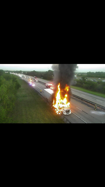 RAW VIDEO: Amazon Prime semi engulfed by flames on the Turnpike southbound in Martin County