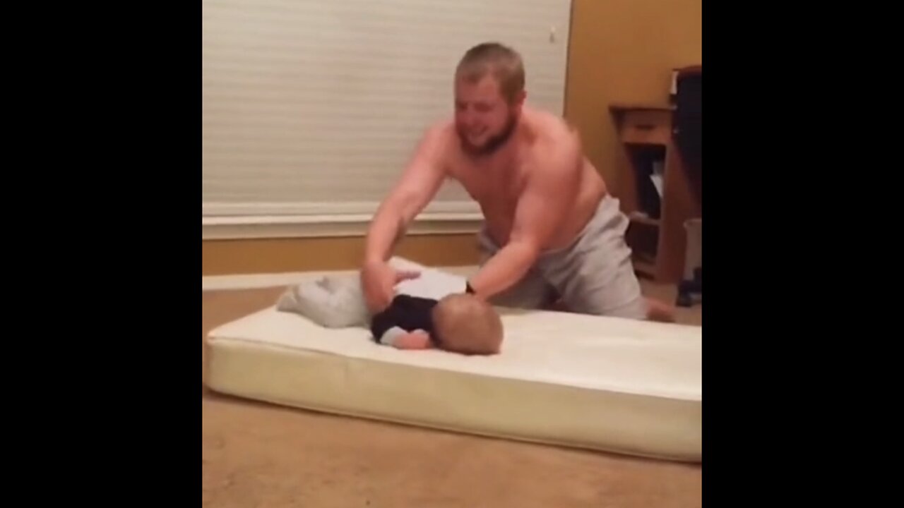 Baby vs Daddy
