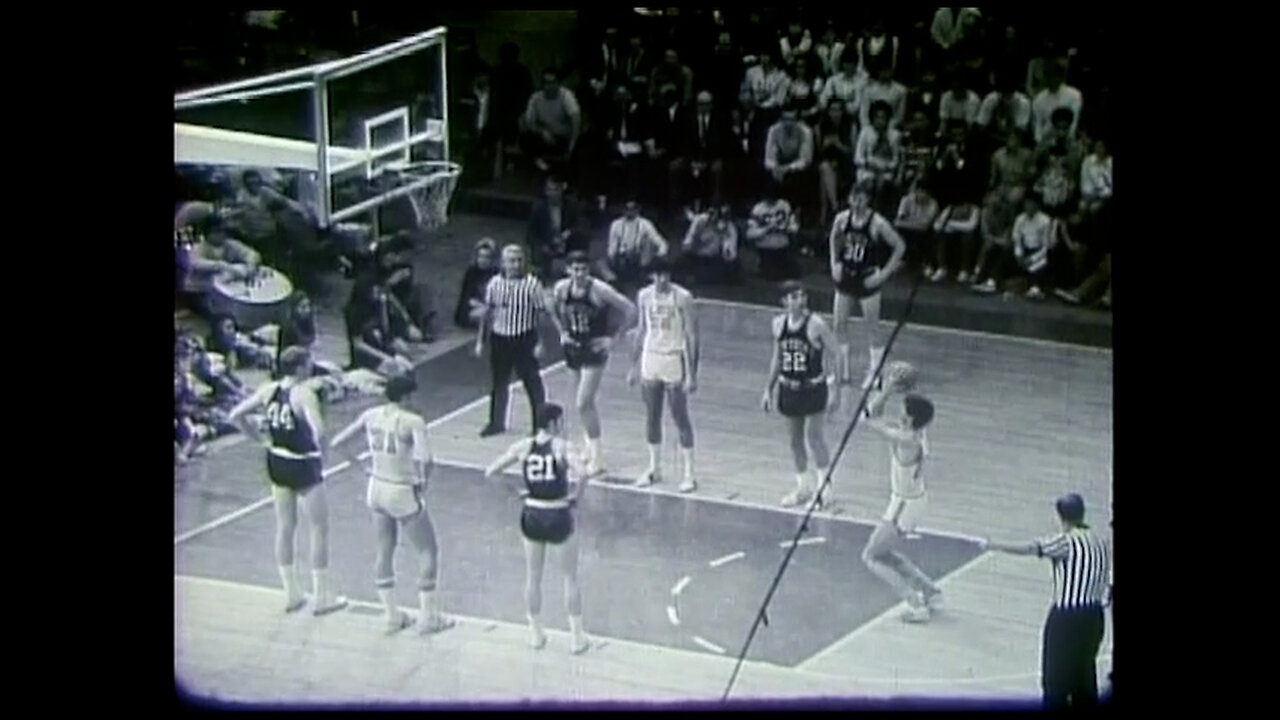 February 21, 1970 - Men's Basketball : Kentucky at Louisiana State (Second Half/Pete Maravich)