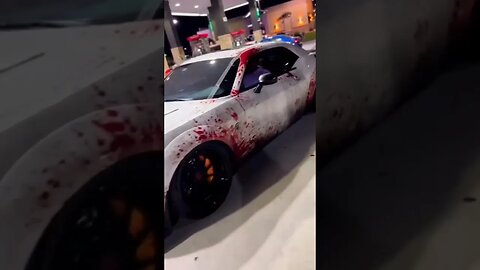 Dodge Challenger do apocalipce zumbi