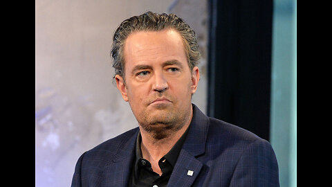 Matthew Perry: Youngest F*R*I*E*N*D*S Castmember DEAD AF at 54! Died SUDDENLY!