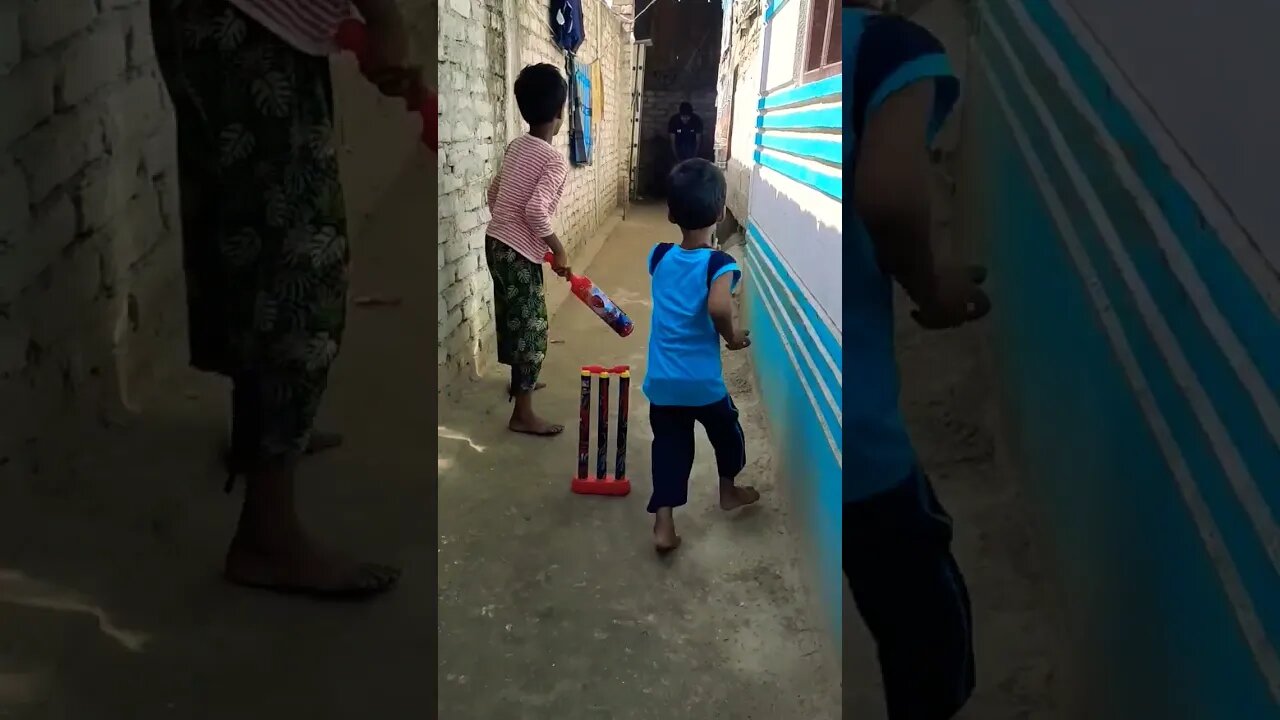 कमाल का है ये लडका #funwithson #fun #fuuny #reel #viralboy #cricketlovers #shorts #trending #amazing