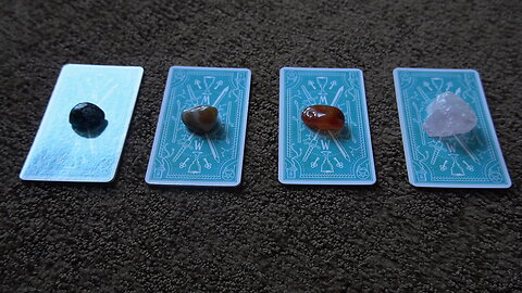 WHAT DOES YOUR BOSS THINK OF YOU?! 🤪 Pick A Card Tarot Reading