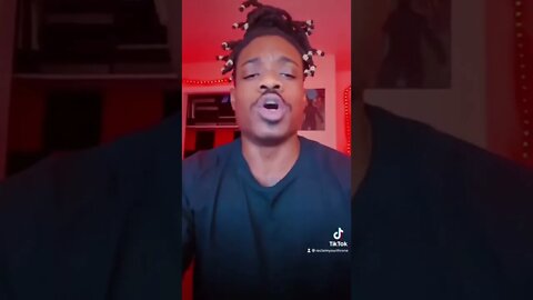 Women are mad at @Drake because he pumped and dumped them 👑