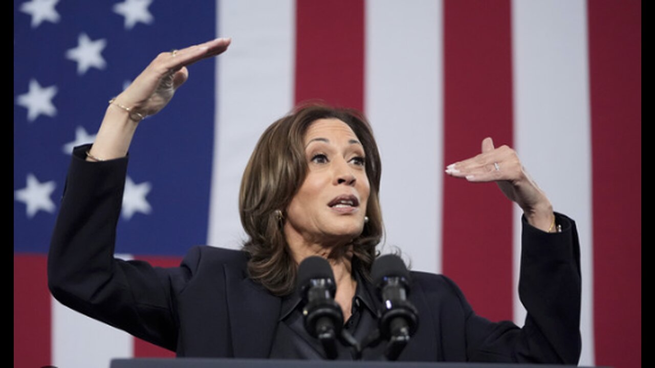 Teleprompter makes breaks VP Harris BRAIN!!