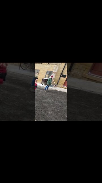 Bradford filming Six Triple Eight