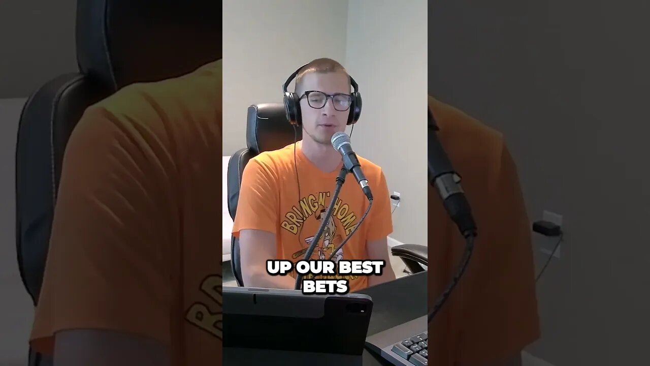 NEW Episode of Hit The Books Out Now! #HitTheBooks #SportsPodcast #MLB #NHL #NFL #NBA