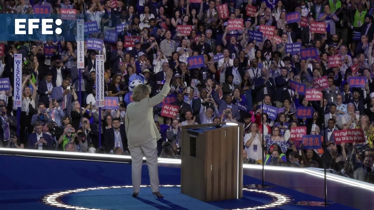 Biden, Clinton y Jill Biden participan en el primer día de la Convención Nacional Demócrata en Chica