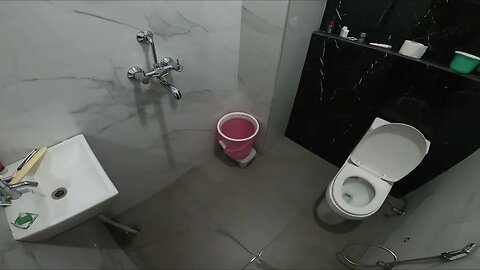 Kakvo je kupatilo, ima li gdje WC, gdje cu prati zube ? #toilet #bathroom #india #bosnia