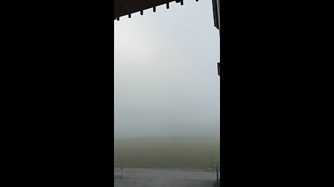 fog everywhere can’t see easily