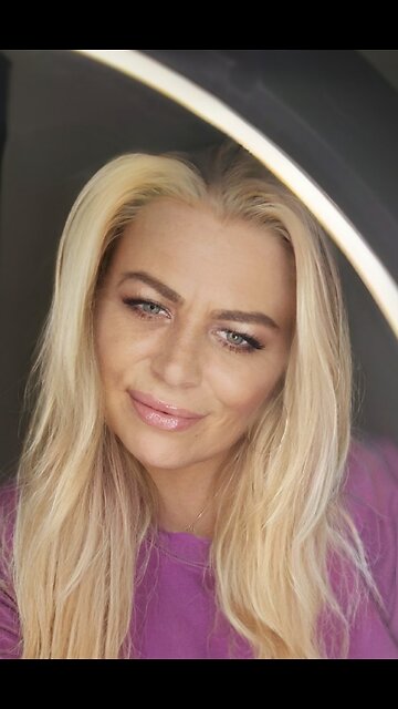 Recall Wanabananna Apple Cinnamon fruit pouch pureea