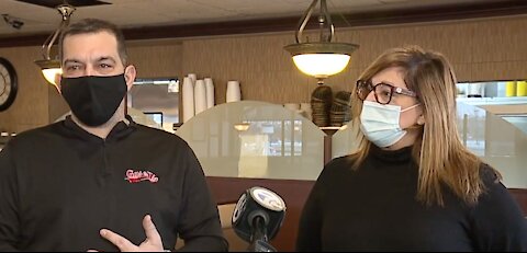Restaurants, bars across Michigan open for indoor dining