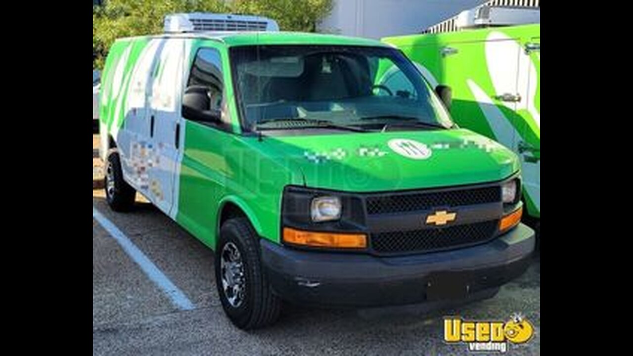 2015 Chevrolet Express 3500 Catering Food Truck with Thermo King for Sale in Texas